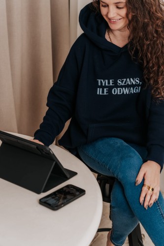 bluza z haftem tyle szans ile odwagi