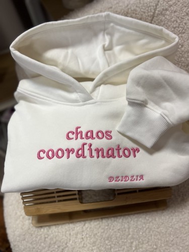 Bluza z haftem 3d ''chaos coordinator''