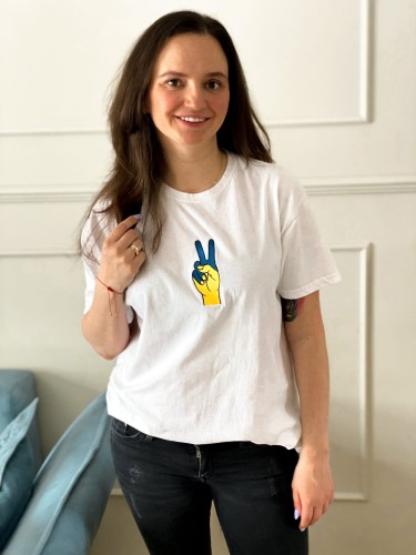 koszulka z haftem , biały t-shirt z twoim haftem