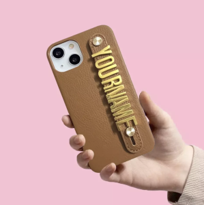 Karmel etui z paskiem z imieniem Iphone 12