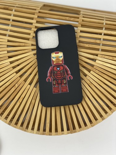 etui z nadrukiem iron man.jpg